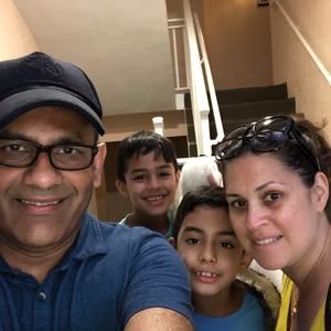 Meet your Posher, Javed